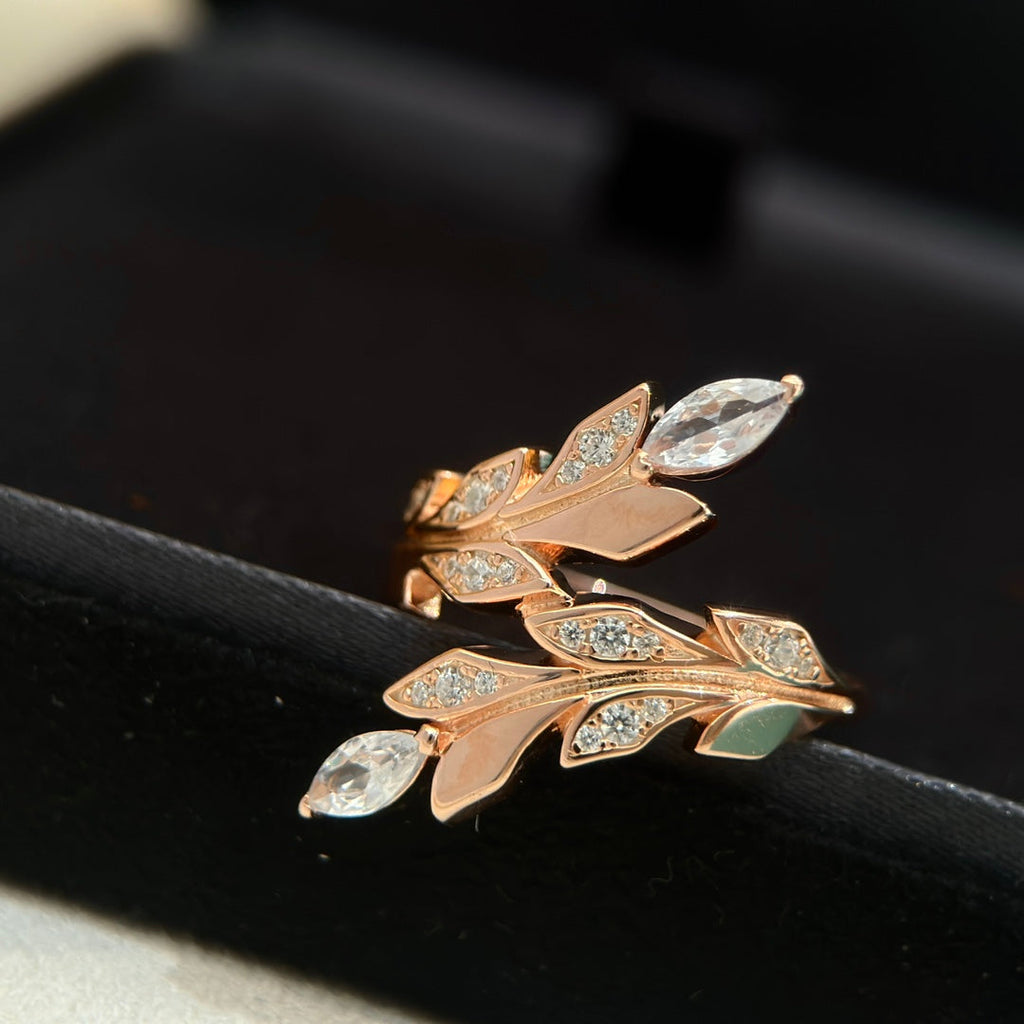 Tiffany Victoria Vine Bypass 18K Gold Ring